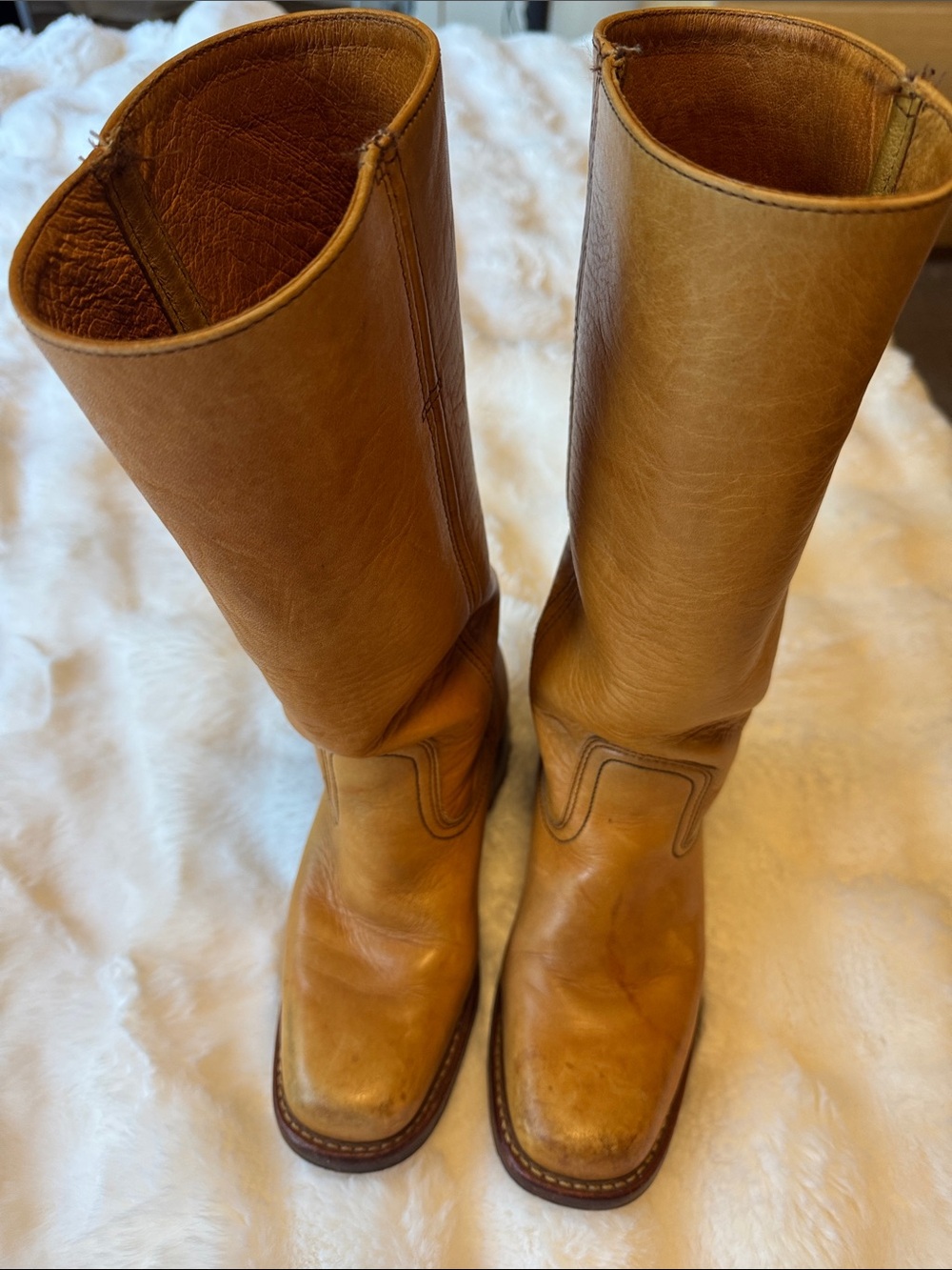 Vintage Frye banana Leather Pull-On Campus Boots - Picture 3 of 7